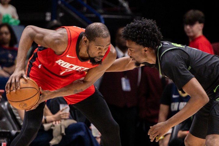 火箭一场决定两队命运!火箭大胜鹈鹕 将勇士&开拓者锁在附加赛区